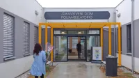 Vhod v zdravstveni dom, ki si ga bo kmalu mogoče ogledati v 
sklopu dnevov odprtih vrat. 