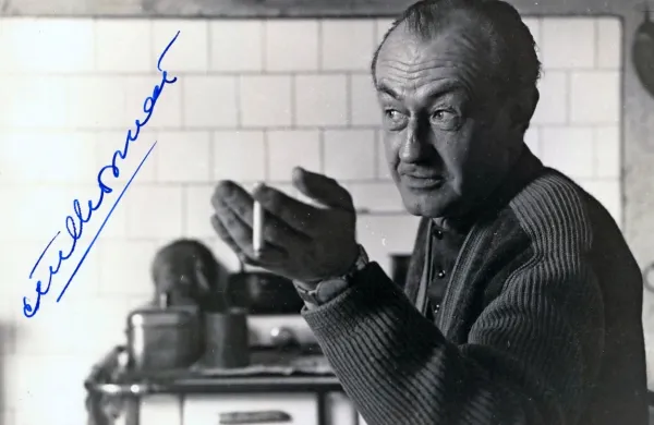 Ciril Kosmač je v delih, zbranih v knigi Lovim pomladni veter,  pisal 
o tigrovskem uporu, fašističnih ječah, begunskih letih po Sloveniji 
in Evropi, partizanskem boju ...