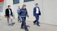 Župan  Igor Marentič z ministrom Matejem Toninom ob njegovem 
obisku v regijskem štabu civilne zaščite aprila letos.