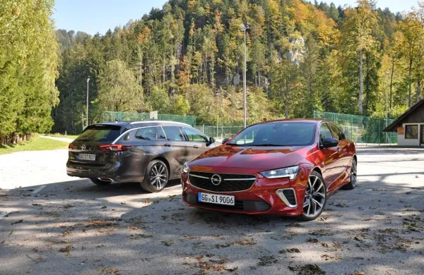 Najbolj žlahtna v ponudbi nosi oznako GSi in  predstavlja izostren 
športni karakter.