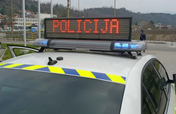 Virus  je “napadel” tudi policijske uprave po Sloveniji.
