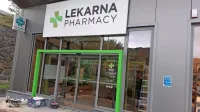 Novo, drugo lekarno v Ilirski Bistrici bodo odprli na območju 
trgovskega centra med Petrolovo bencinsko črpalko in nekdanjimi 
vojašnicami.