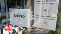  Knjigarne so morale zapreti vrata, knjižnice pa se ne predajo.  