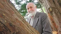 Pavel Medvešček je za seboj pustil dragoceno dediščino, ki bo še 
desetletja navdih, predmet razmisleka in raziskovanja.  