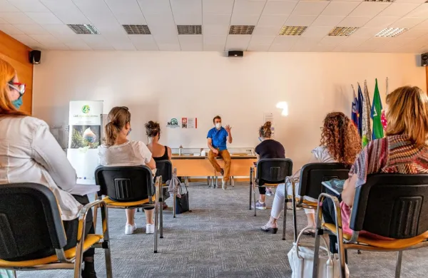 RRA Rod je  septembra  za dijake in študente že pripravila Festival 
podjetnosti Vipavska dolina.  