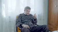 V Mojem jutranjem smehu je svojo zadnjo vlogo upodobil veliki srbski igralec Nebojša Glogovac. 