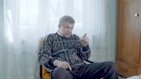 V Mojem jutranjem smehu je svojo zadnjo vlogo upodobil veliki srbski igralec Nebojša Glogovac. 