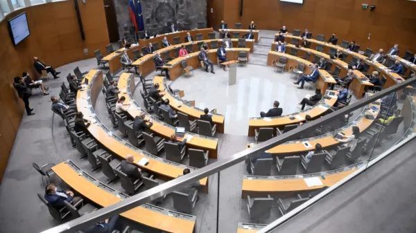 O proračunih  za leti 2021 in 2022 bodo poslanci glasovali danes.