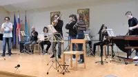 Jazz komorno skupino Glasbene šole Tolmin bo drevi slišati tudi v oddaji Radia Koper Glasbeni abonma. 