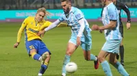 Claudio Spinelli (levo) postaja vse pomembnejši v napadu Kopra, 
Nejc  Mevlja (ob njem) pa je učvrstil goriško obrambo. 