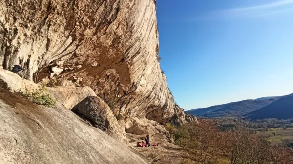 Slikovita Ušesa Istre nad vasjo Sočerga