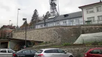 Odkar je Idrija, tudi po lastni neumnosti, izgubila rento za odpravo 
posledic rudarjenja, si zanjo prizadeva zelo medlo.