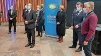 Karl Erjavec najprej napoveduje konsolidacijo stranke. Ta je na 
izrednem kongresu poleg novega predsednika dobila tudi nove 
podpredsednike Ireno Majcen, Brigito Čokl in Antona Balažka. 