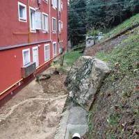 Ponoči so gasilci imeli največ dela v koprski občini, iz bloka v Semedeli evakuirali stanovalce