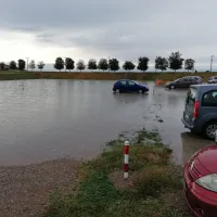 Parkirišče na gramozu za koprsko tržnico je bilo neuporabno. 