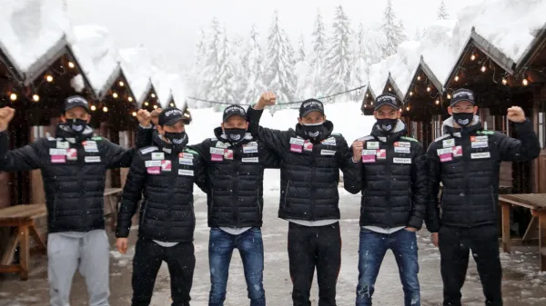 Člani slovenske reprezentance upajo, da bodo na poletih pokazali 
dvig forme.