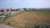  “Popovičeva pobuda ne zahteva ohranitve Centralnega parka 
Koper, kot zatrjujejo pobudniki, saj ta park ne obstaja,” je nazoren 
župan Aleš Bržan.
