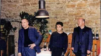 Z enega prvih Slow Food srečanj (z leve): Aleš Kristančič, Tomaž 
Kavčič in Toni Gomišček
