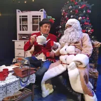 Skok v pravljico z Igorjem Štamulakom je v decembru gostil tudi 
posebnega gosta, dedka Mraza. 