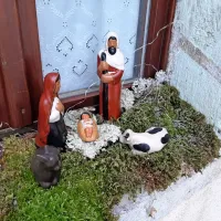 Marija, Jezus in Jožef na kraškem mahu.