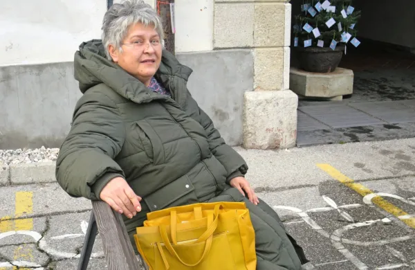 Nova direktorica Mestne knjižnice in čitalnice Idrija,  bibliotekarka 
Nada Božić Eržen.