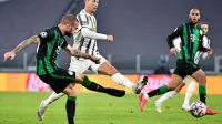 Miha Blažič (levo) se je s Ferencvarosem v ligi prvakov dvakrat 
soočil z Juventusom in Cristianom Ronaldom (v sredini).