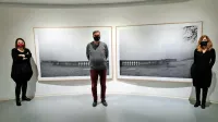  Na spletnem odprtju so gledalce pozdravili z (leve)  gostiteljica Pavla Jarc, likovni kritik Brane Kovič in avtorica Ana Kučan.