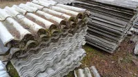 Občina Pivka bo tudi letos podelila nepovraten denar, s čimer 
občane spodbuja k zamenjavi azbestne kritine z okolju in zdravju 
prijaznejšimi materiali. 