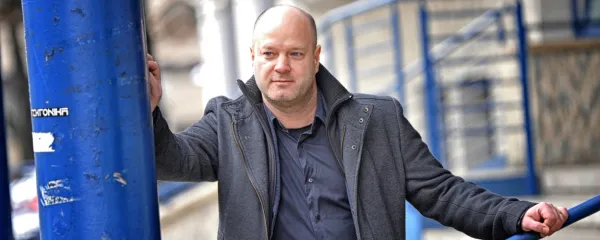Ali bo izobraževanje ostalo socialni korektiv, je precej odvisno od 
tega, kako dobro javno šolo bomo ohranili, opozarja dr. Damijan 
Štefanc.