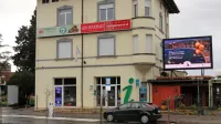 Sedež Turističnega združenja Portorož, kjer si prostore v stavbi 
deli tudi s krajevno skupnostjo. 