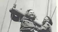 Sava in Jolanda poleti leta 1948 na šolski ladji Viševica, na kateri 
so dijaki imeli enomesečni praktični pouk in pluli vzdolž jugoslovanske obale vse do Kotorja.