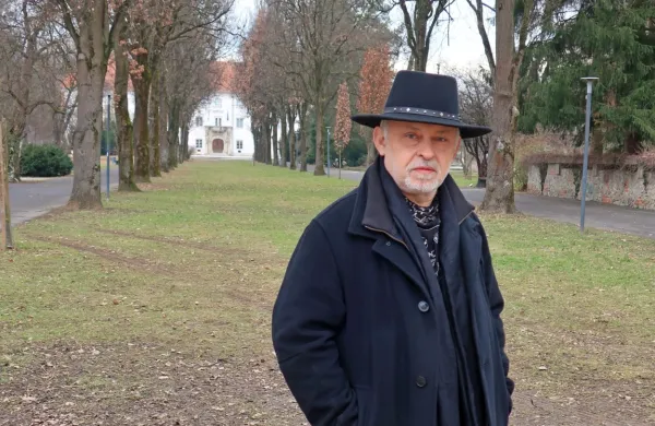 Veliko Prešernovo nagrado za življenjsko delo prejmeta pisatelj Feri Lainšček ... 