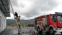 GRC bi za opravljanje  požarnega varstva v podjetjih potreboval še 
štiri gasilce.