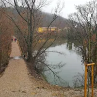 V Klancu pri Kozini bo vstopna točka Krajinskega parka Beka, od 
tod bodo vodile pohodniške in kolesarske poti. 