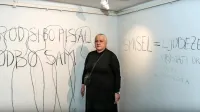 Lela B. Njatin iz Kočevja se je v svojih performansih navezala tudi na  znamenito Cankarjevo misel.  