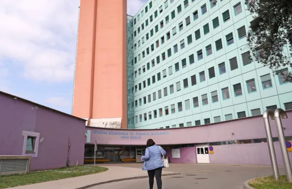 Bolnišnica je iz rdečih številk, ker se epidemija umirja, bodo 
pospešili izvajanje dejavnosti. Čakalne dobe so se podaljšale. 