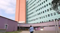 Bolnišnica je iz rdečih številk, ker se epidemija umirja, bodo 
pospešili izvajanje dejavnosti. Čakalne dobe so se podaljšale. 