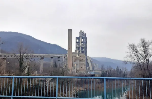 Zaradi dilem okrog Salonita se nesoglasja v občini poglabljajo. 