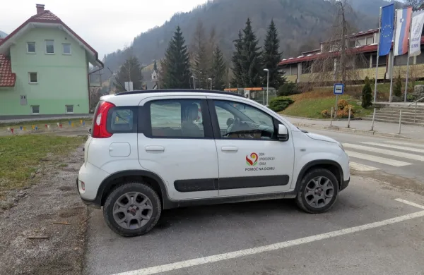 V občinah Idrija in Cerkno pomoč na domu  nudijo 94 ljudem, ki od 
februarja plačujejo 7,9 odstotka več oziroma 5,69 evra na uro med 
delovniki. 