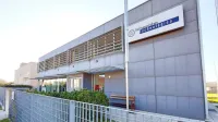 Instrumentation Technologies izkušnje in znanje s področja 
pospeševalnikov delcev širi na trg protonske terapije za medicinske namene in širšo industrijo.