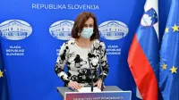 Direktorica Nacionalnega laboratorija za zdravje, okolje in hrano 
Tjaša Žohar Čretnik