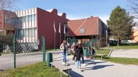 Sistem po modelu C je stekel brez težav, so nam danes zatrdili 
ravnatelji primorskih srednjih šol.