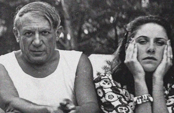  Pablo Picasso je Doro Maar neštetokrat upodobil na svojih slikah, 
velikokrat kot jokajočo žensko. A kot preberemo v knjigi Slavenke 
Drakulić, je bila precej ponosna ženska, ki ni kazala  čustev.