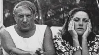  Pablo Picasso je Doro Maar neštetokrat upodobil na svojih slikah, 
velikokrat kot jokajočo žensko. A kot preberemo v knjigi Slavenke 
Drakulić, je bila precej ponosna ženska, ki ni kazala  čustev.