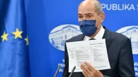 Janez Janša je s svojo ekipo v vladni palači natančno eno leto.