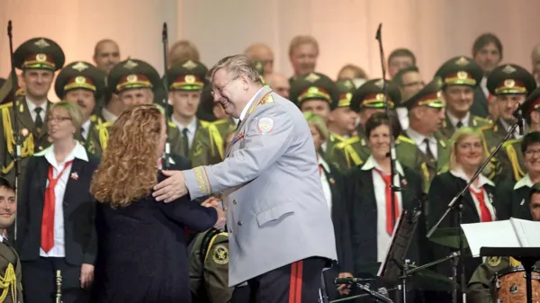 Nastop Tržaškega partizanskega zbora Pinko Tomažič z zborom in 
orkestrom Rdeče armade v Stožicah je bil  zame nepozabno 
doživetje. 