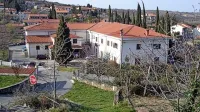 Dvorana v zadružnem  domu v  Kortah bo kmalu dobila sodoben 
modularni  oder, ki jim bo omogočal različno postavitev in 
poljubno izbiro pri sestavljanju odrskih oblik in konstrukcij. 