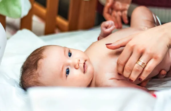  Starši bodo lahko v bolnišnici ali zdravilišču brezplačno spremljali 
otroka. (Foto: Unsplash)