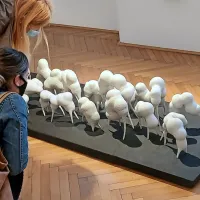 Nekoč le muza, danes tudi umetnica