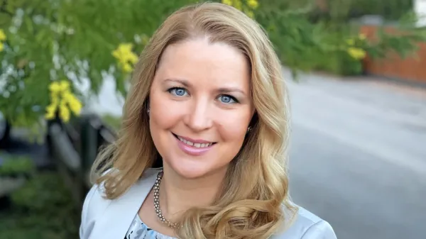  Darja Gnezda Mugerli, dr. med.